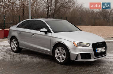 Седан Audi A3 2015 в Кривом Роге