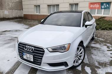 Седан Audi A3 2015 в Николаеве