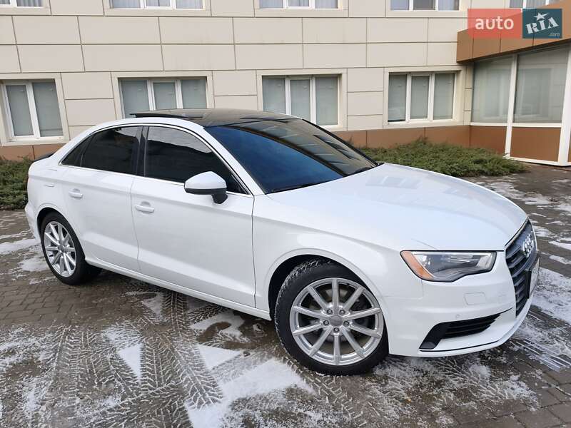 Седан Audi A3 2015 в Миколаєві