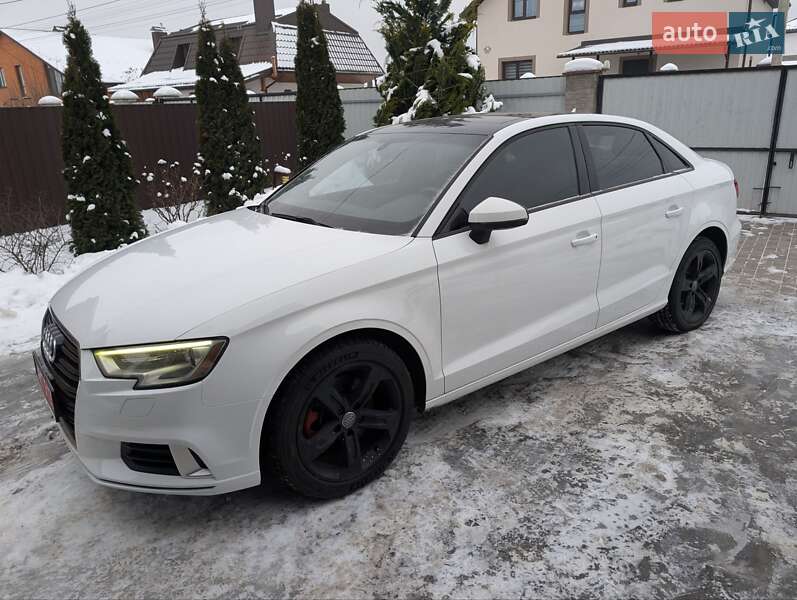 Седан Audi A3 2017 в Вінниці