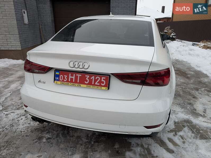 Седан Audi A3 2017 в Вінниці