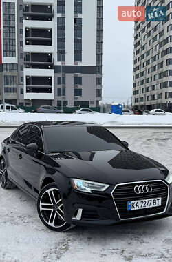 Седан Audi A3 2019 в Киеве