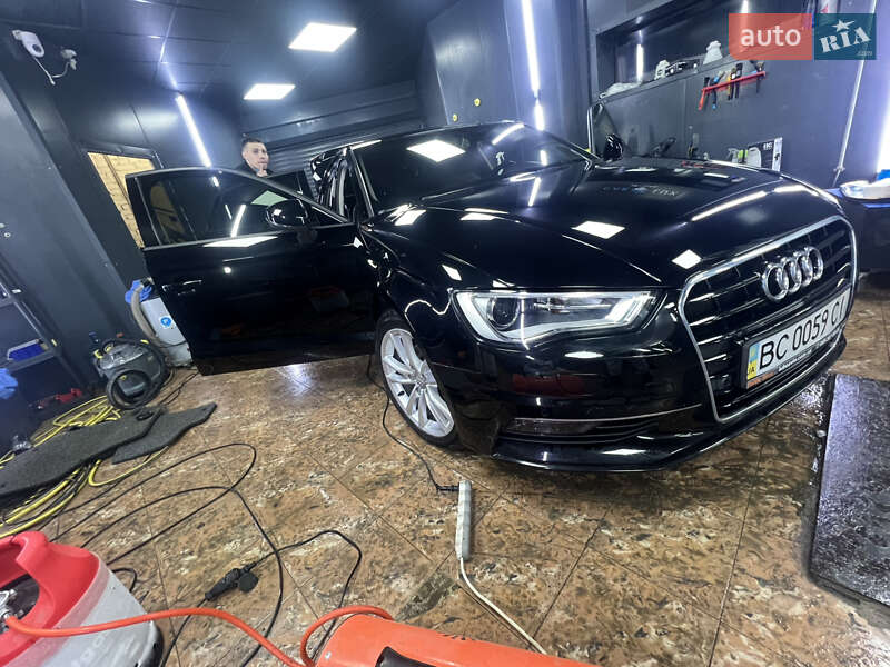 2015 Audi A3, VIN WAUZZZ8V2F1094707:plate — фото 1 (autoria)