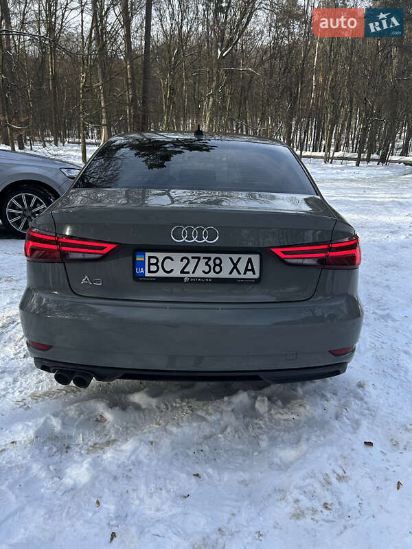 Седан Audi A3 2020 в Львові