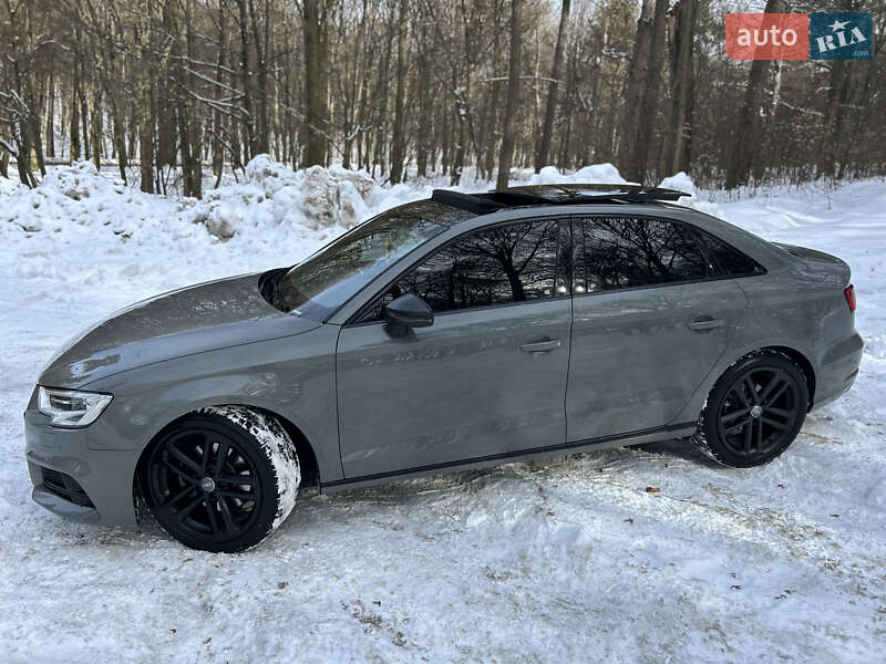 Седан Audi A3 2020 в Львові