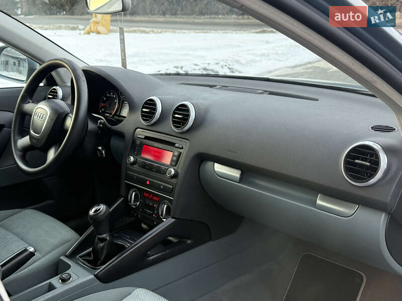 Хетчбек Audi A3 2010 в Львові