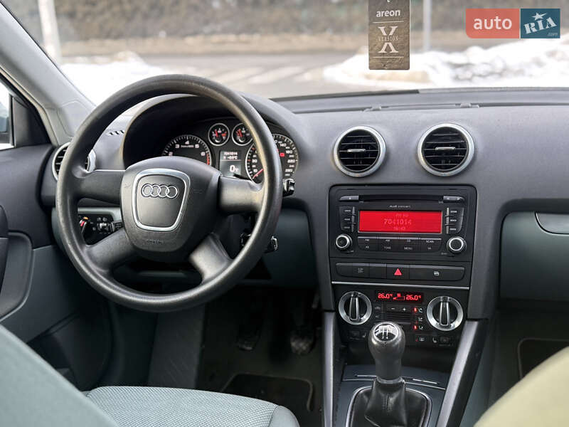 Хетчбек Audi A3 2010 в Львові