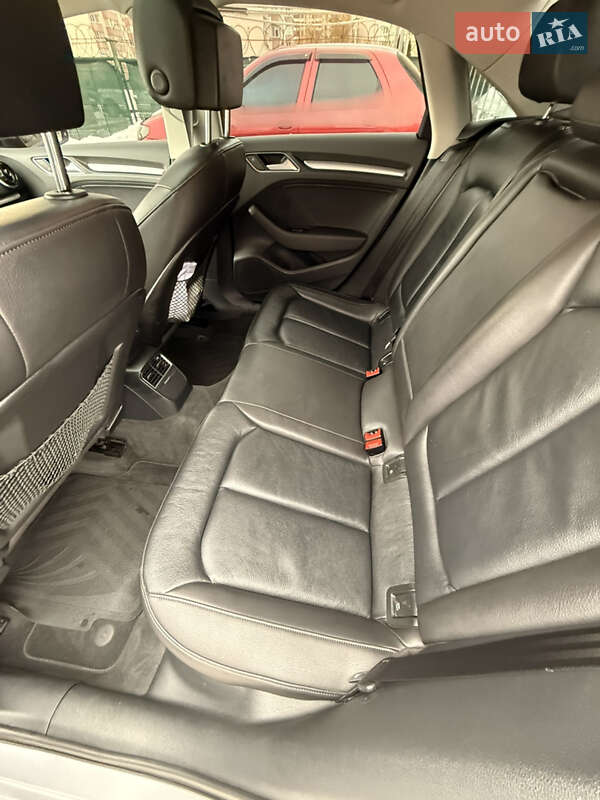 Седан Audi A3 2015 в Києві фото 16 Седан Audi A3 2015 в Києві