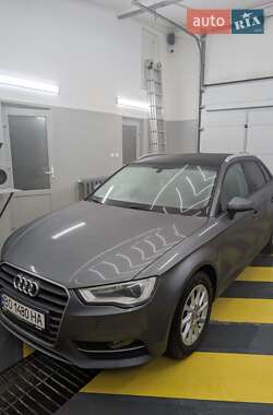 Хэтчбек Audi A3 2016 в Борщеве
