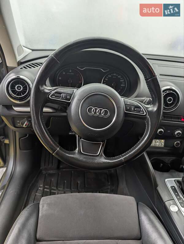 Хэтчбек Audi A3 2016 в Борщеве