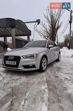 Седан Audi A3 2014 в Киеве