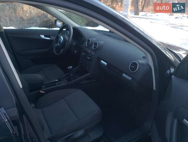Хэтчбек Audi A3 2005 в Жовкве фото 32 Хэтчбек Audi A3 2005 в Жовкве