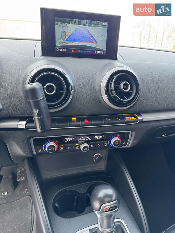 Седан Audi A3 2015 в Києві фото 22 Седан Audi A3 2015 в Києві