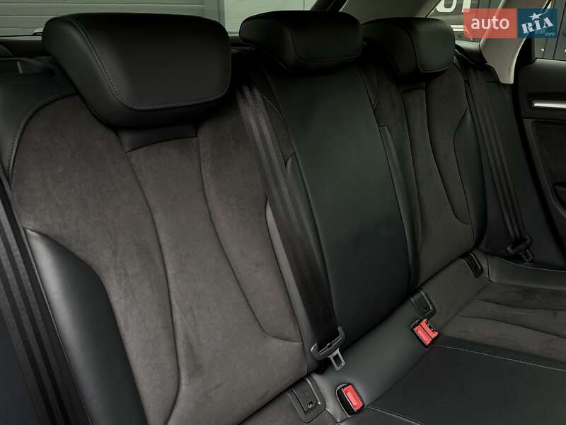 Хетчбек Audi A3 2015 в Мукачевому фото 58 Хетчбек Audi A3 2015 в Мукачевому