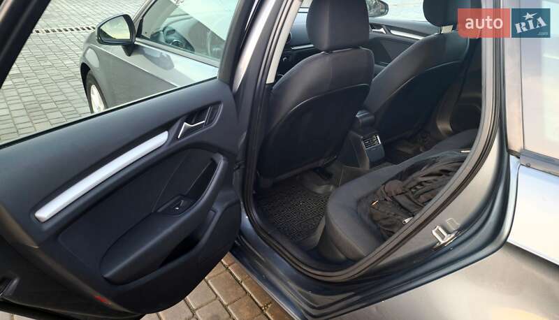 Хэтчбек Audi A3 2013 в Одессе