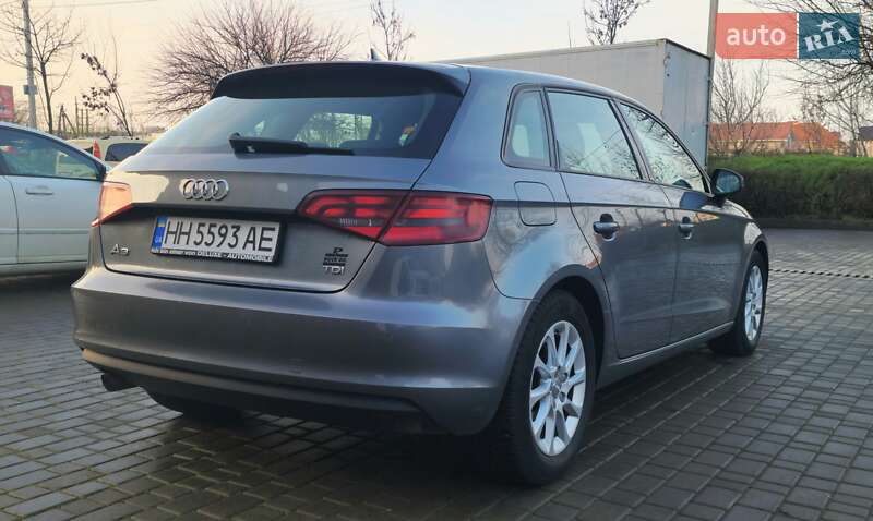 Хэтчбек Audi A3 2013 в Одессе