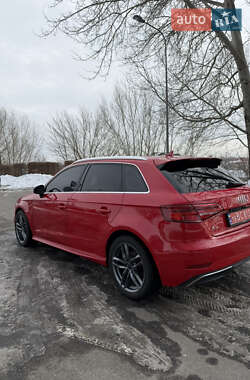 Хэтчбек Audi A3 2018 в Киеве