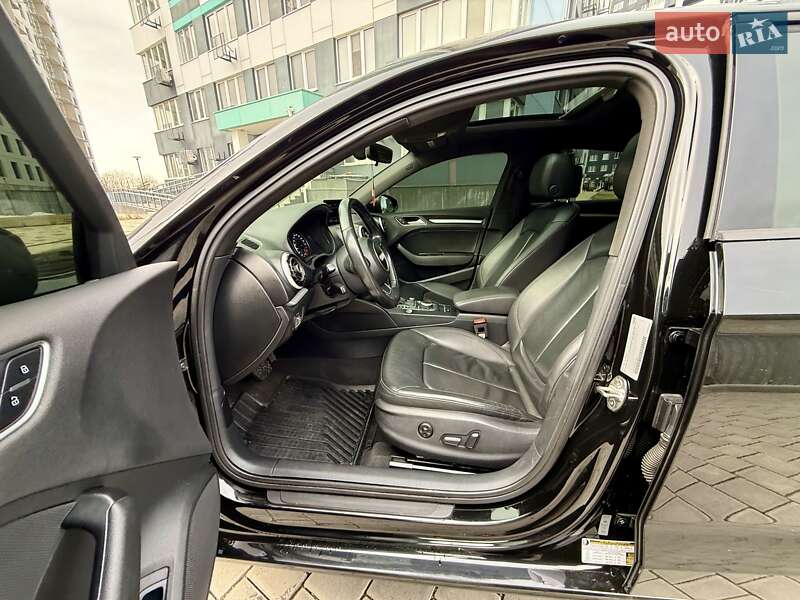 Седан Audi A3 2016 в Одессе