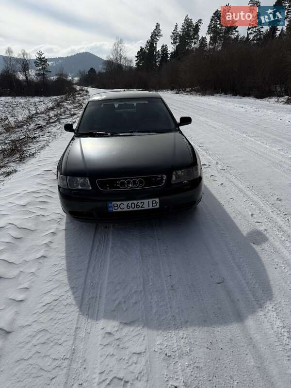 Хэтчбек Audi A3 1999 в Старом Самборе