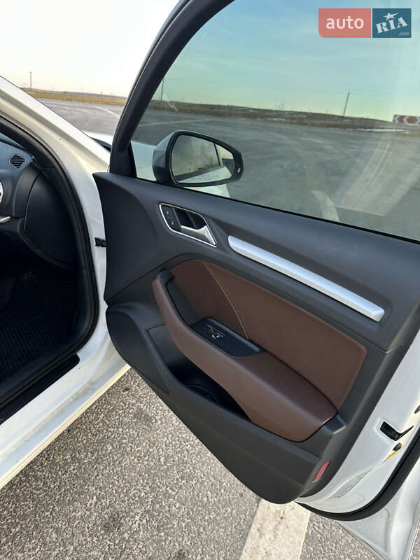 Седан Audi A3 2015 в Жовкві фото 12 Седан Audi A3 2015 в Жовкві