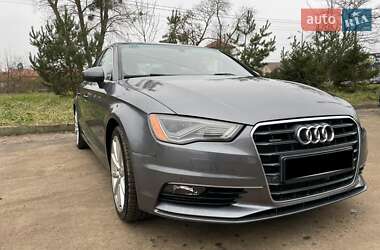 Седан Audi A3 2015 в Рівному