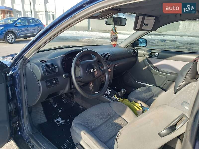 Хетчбек Audi A3 1999 в Полонному фото 6 Хетчбек Audi A3 1999 в Полонному