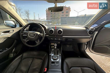 Хэтчбек Audi A3 2015 в Киеве