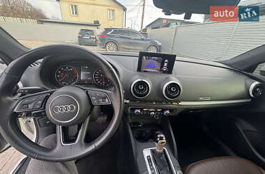 Седан Audi A3 2019 в Владимире