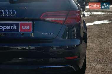 Хэтчбек Audi A3 2016 в Виннице