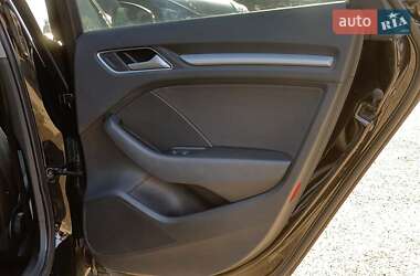Хэтчбек Audi A3 2016 в Виннице