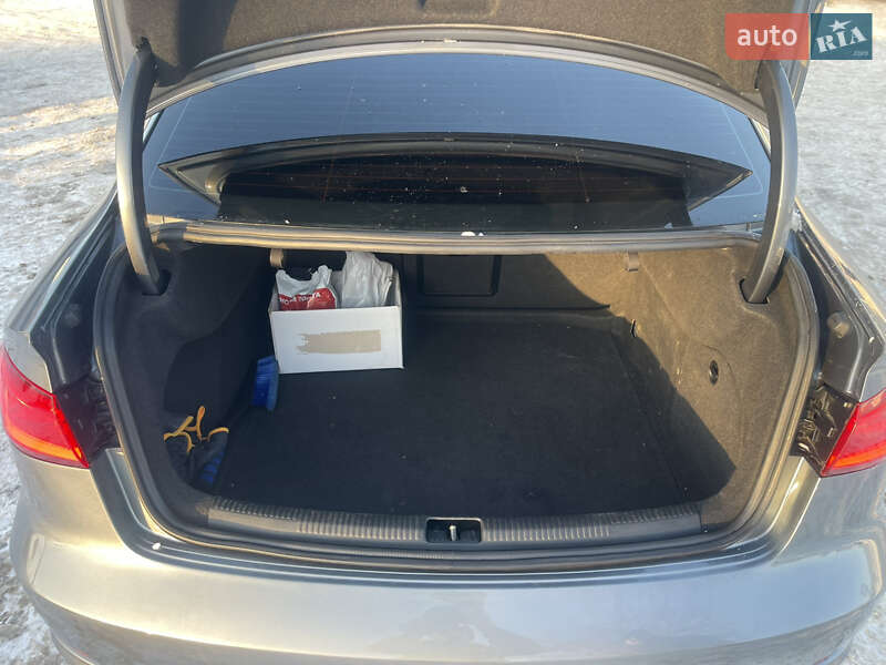 Седан Audi A3 2015 в Полтаве