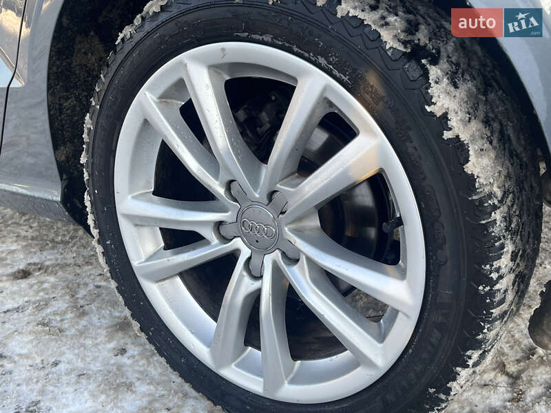 Седан Audi A3 2015 в Полтаве