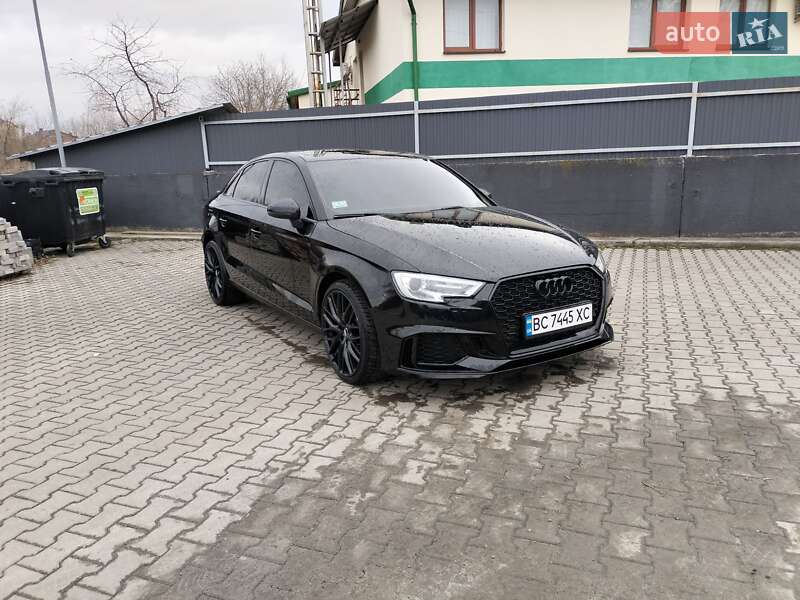 Седан Audi A3 2016 в Львове