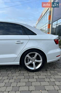 Седан Audi A3 2014 в Хмельницком