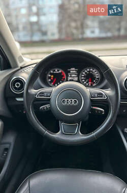 Седан Audi A3 2014 в Хмельницком