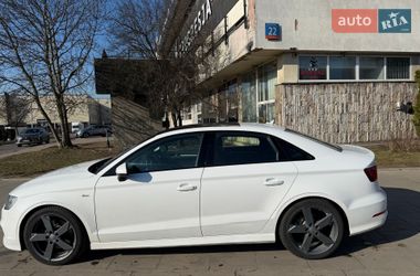 Седан Audi A3 2015 в Киеве