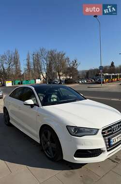 Седан Audi A3 2015 в Киеве