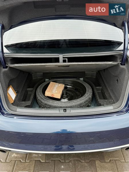 Седан Audi A3 2017 в Рокитному