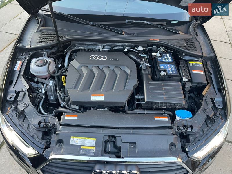 Седан Audi A3 2018 в Гнівані