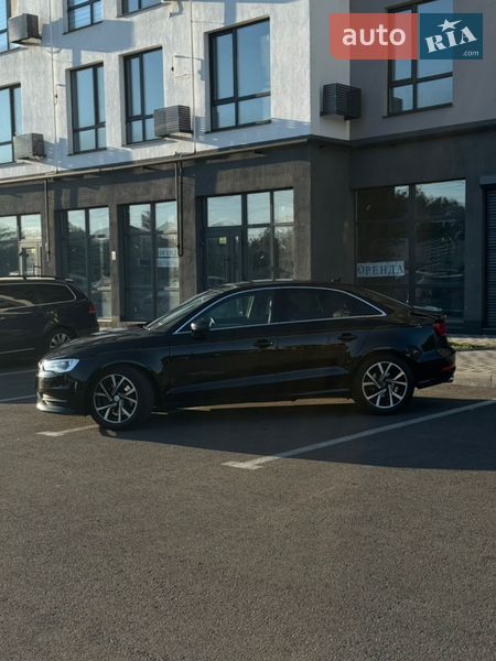Седан Audi A3 2014 в Чернигове