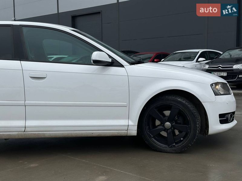 Хэтчбек Audi A3 2012 в Львове