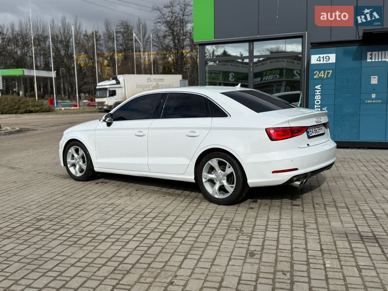 Седан Audi A3 2013 в Кропивницькому