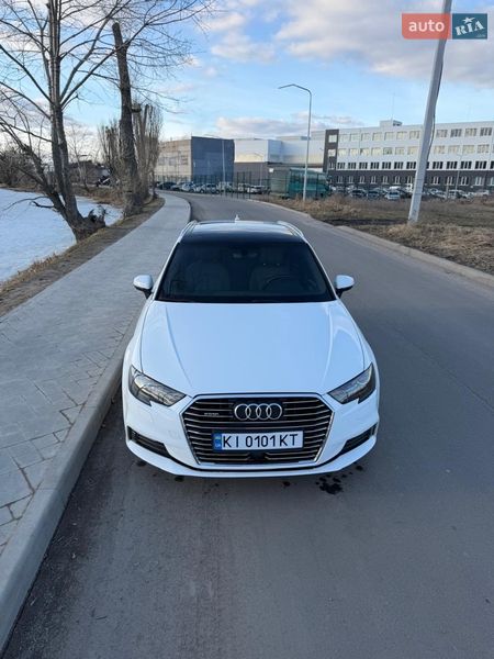 Хетчбек Audi A3 2016 в Василькові