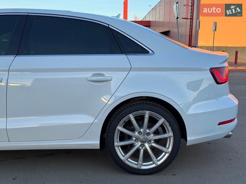 Седан Audi A3 2015 в Києві