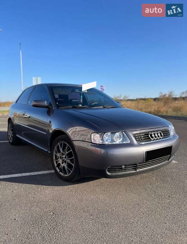 Хэтчбек Audi A3 2000 в Виннице