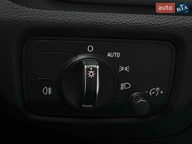 Седан Audi A3 2015 в Києві