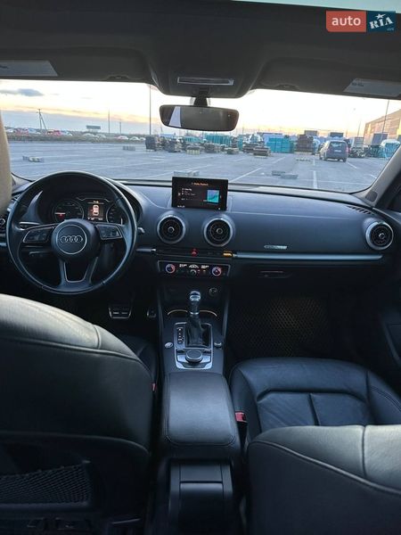 Хетчбек Audi A3 2017 в Львові