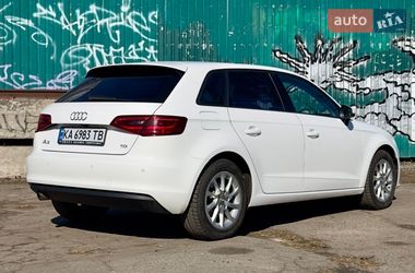 Хэтчбек Audi A3 2015 в Киеве