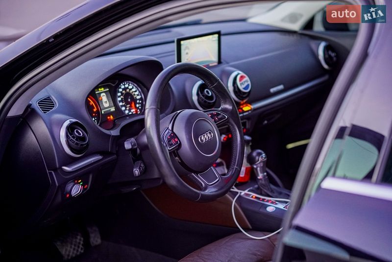 Седан Audi A3 2015 в Одессе