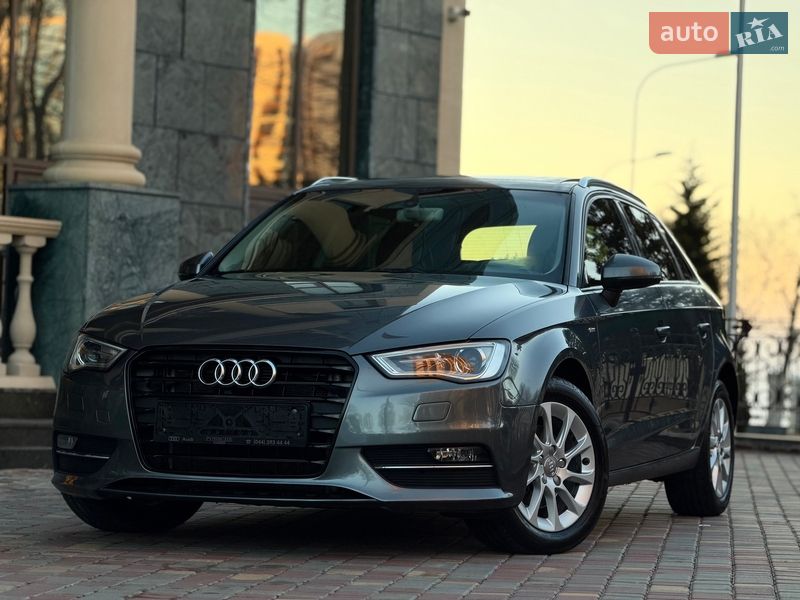 Хетчбек Audi A3 2016 в Одесі
